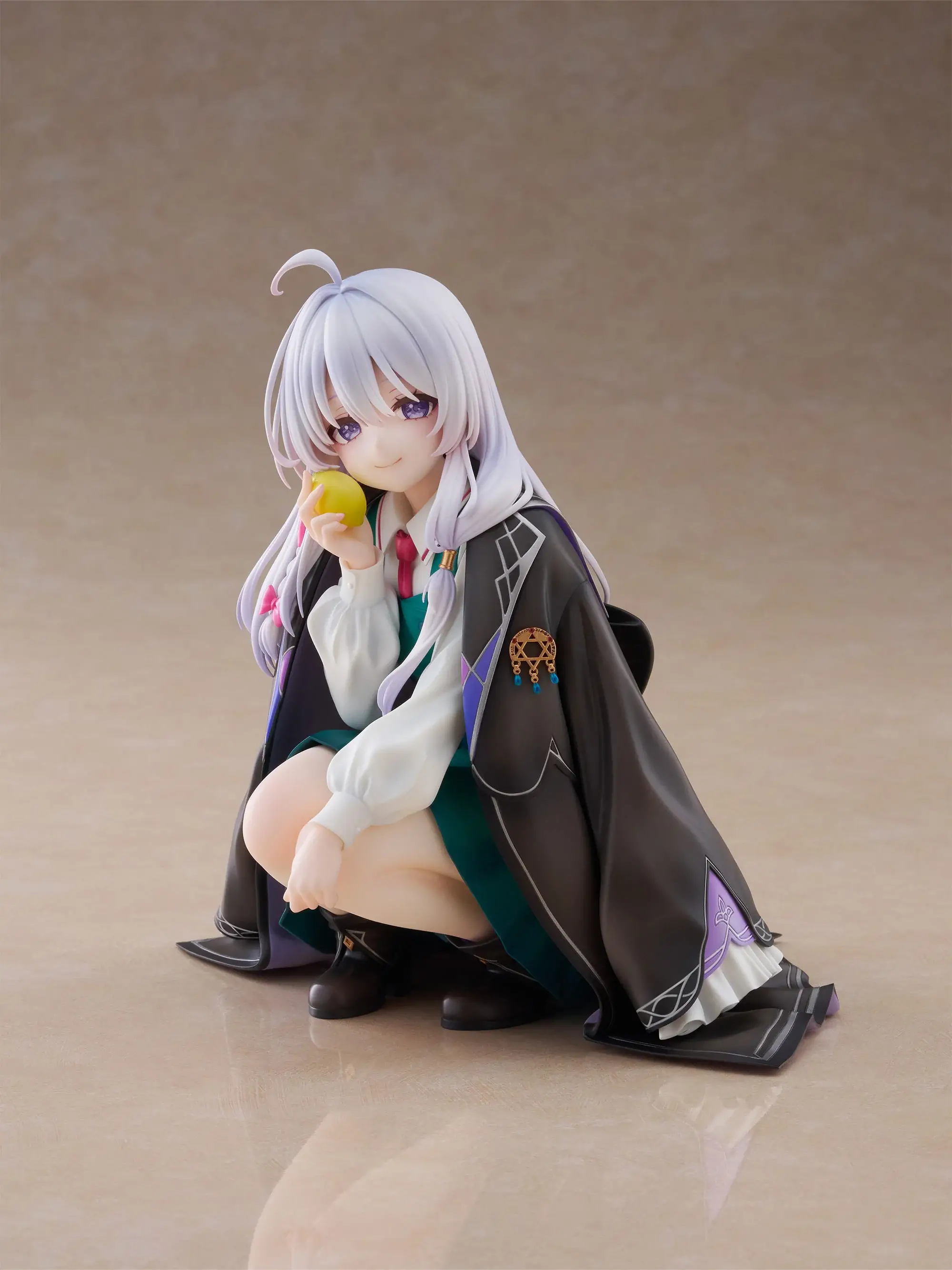 Figurine 1/6 Elaina - Ver. Vol.24 Cover - Majo no Tabitabi - F:Nex - FuRyu 01